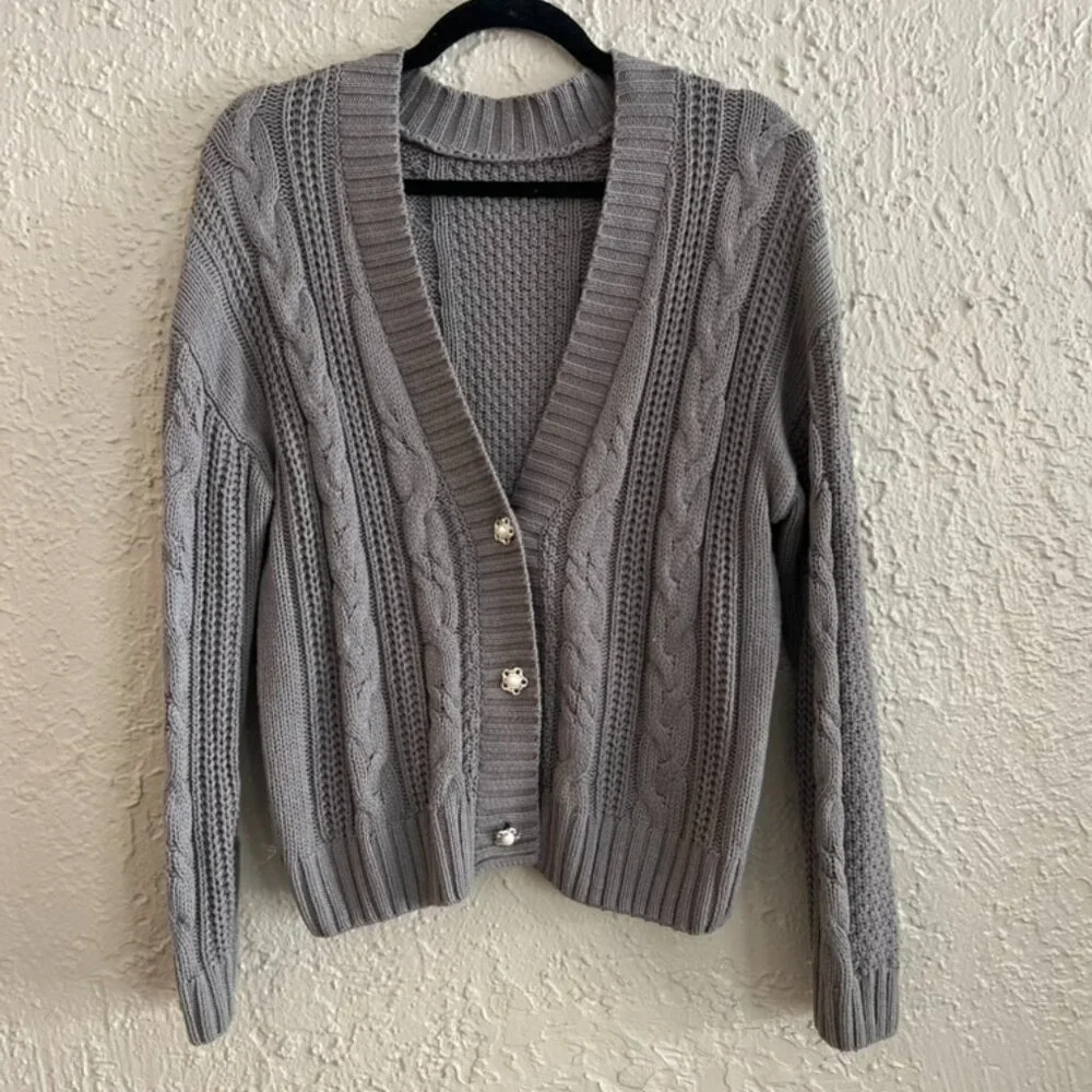 ❤️ Grey Chunky Knit Sweater